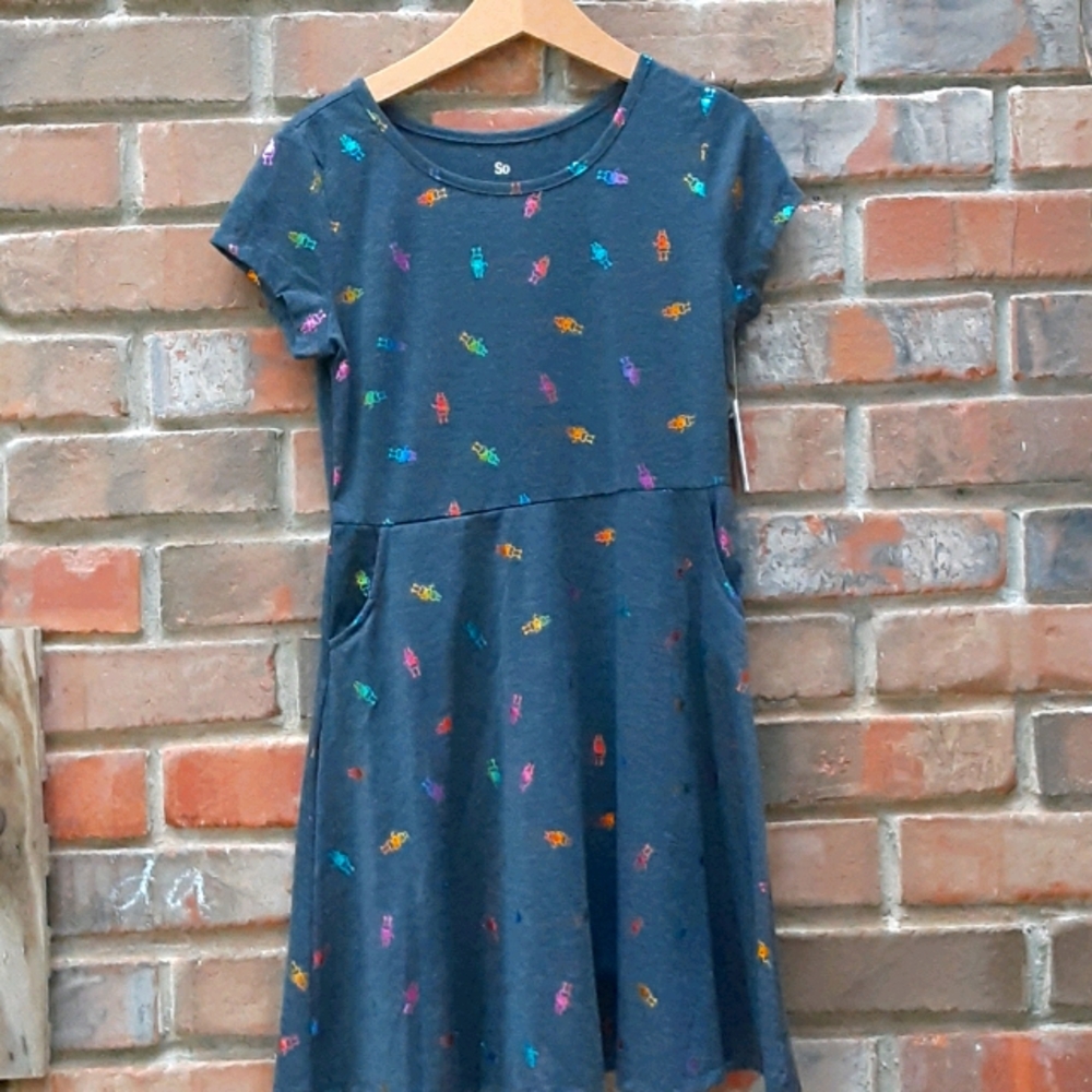 Girls dress